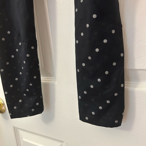 Nike running leggings size medium - Picture 2 of 4